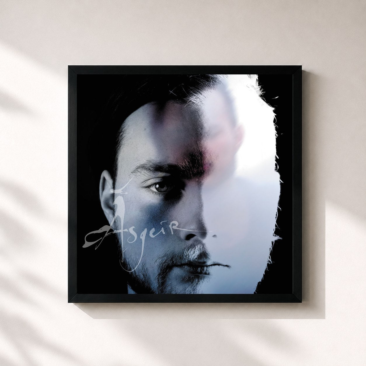 #noir Tableau carré de l'album In The Silence de Asgeir, cadre noir 32x32 cm