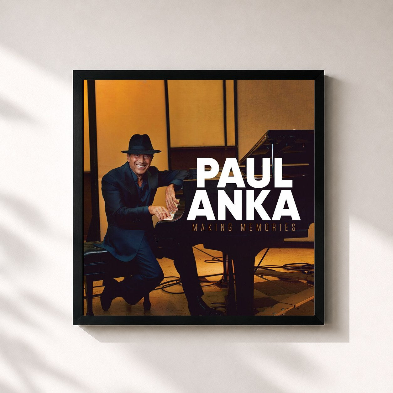 #noir Tableau carré de l'album Making Memories de Paul Anka, cadre noir 32x32 cm