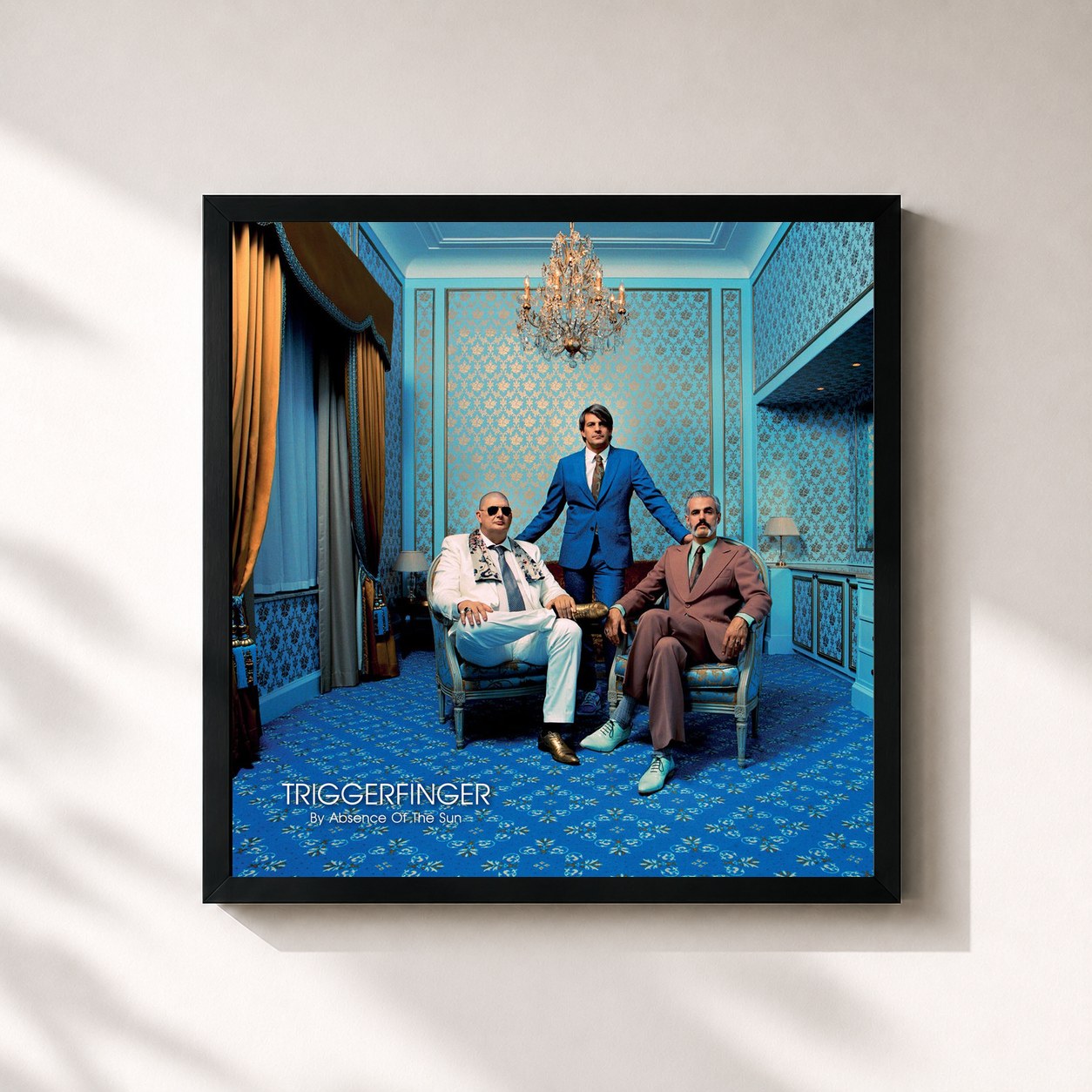 #noir Tableau carré de l'album By Absence Of The Sun de Triggerfinger, cadre noir 32x32 cm