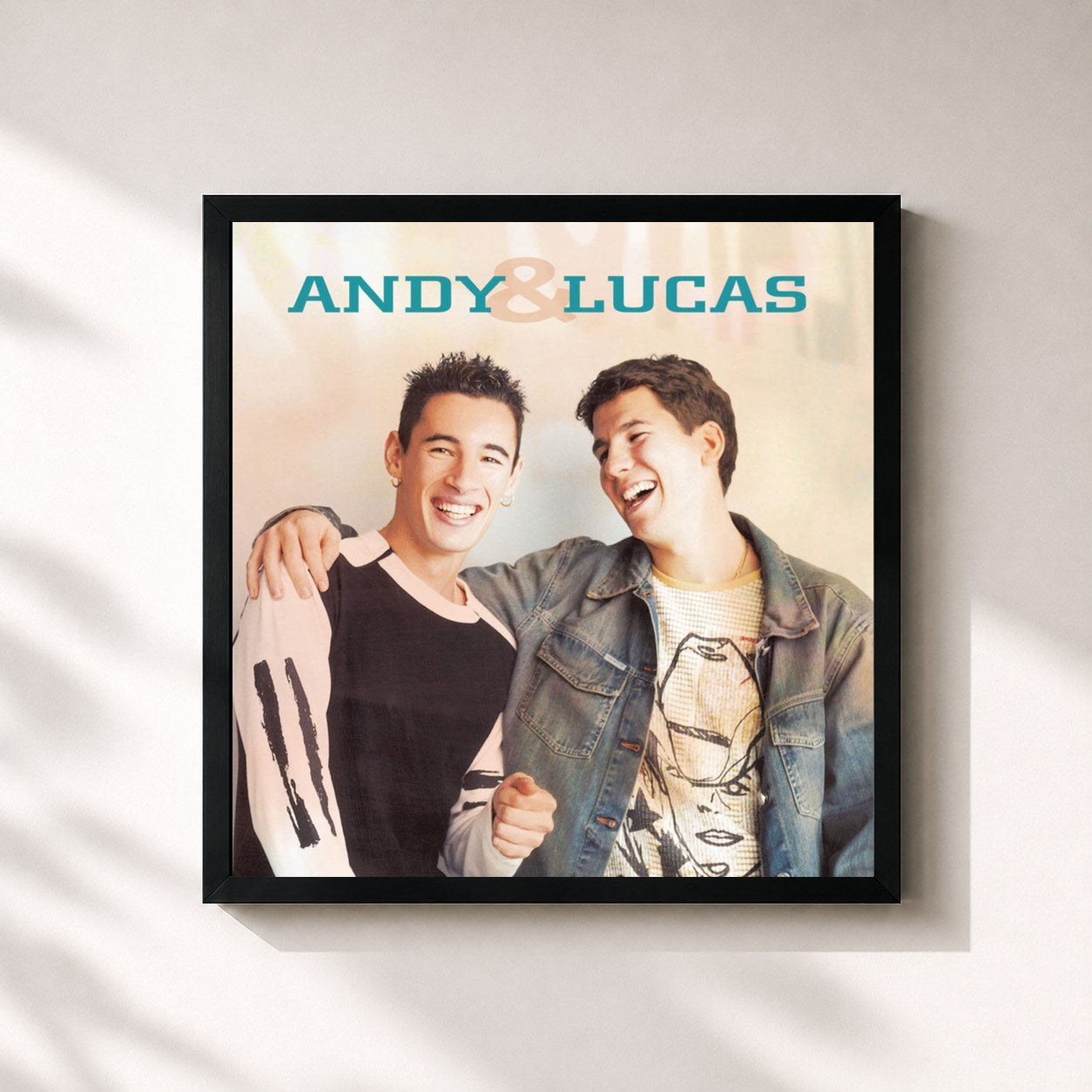 #noir Tableau carré de l'album Andy & Lucas de Andy & Lucas, cadre noir 32x32 cm