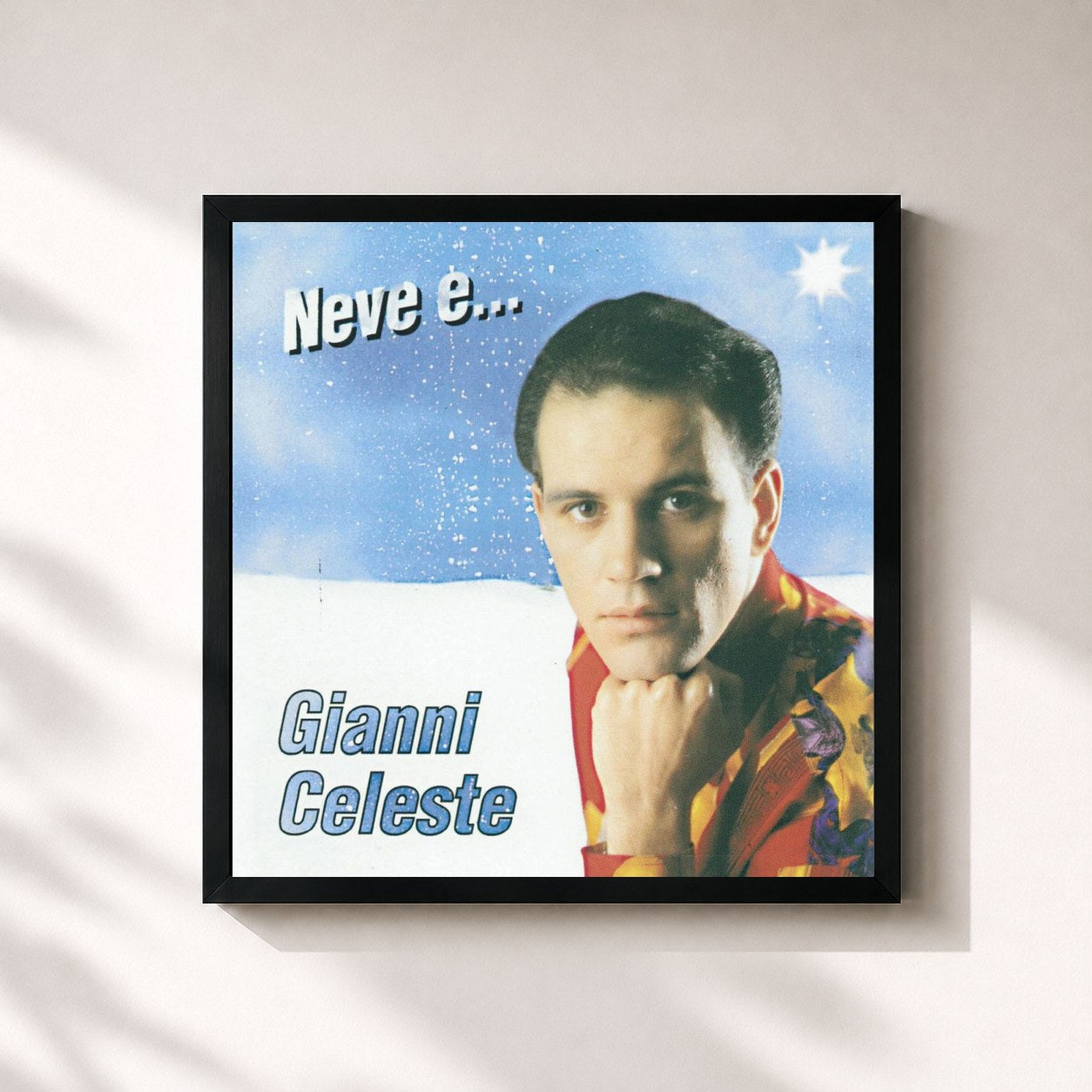 #noir Tableau carré de l'album Neve e'.... de Gianni Celeste, cadre noir 32x32 cm