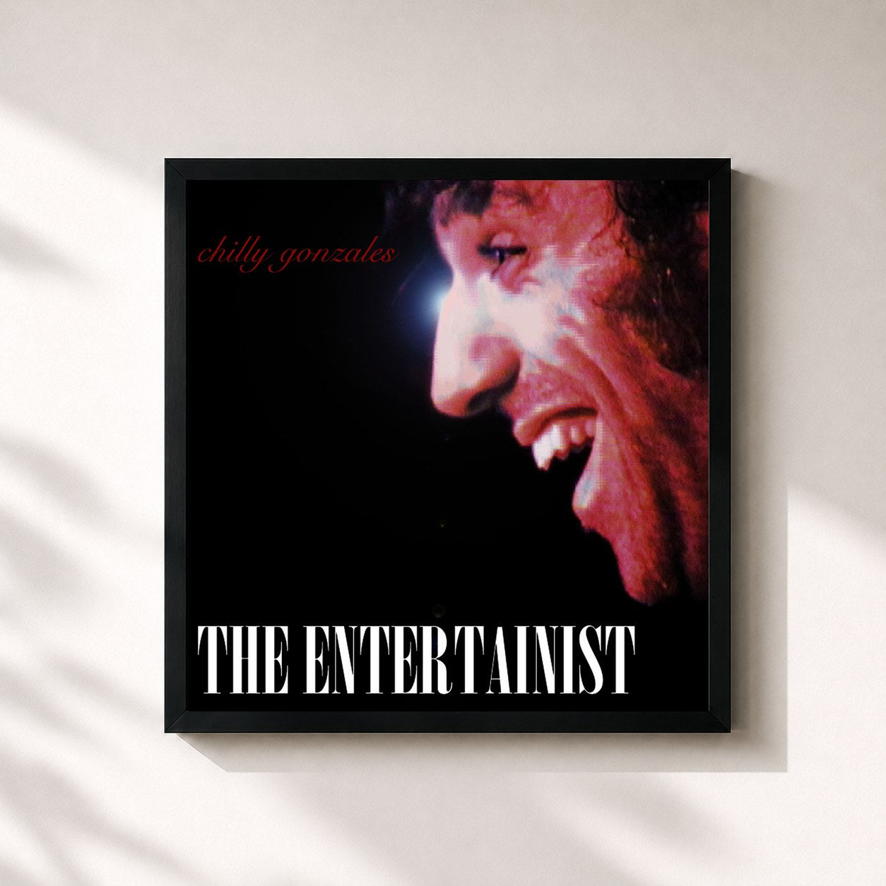 #noir Tableau carré de l'album The Entertainist de Chilly Gonzales, cadre noir 32x32 cm