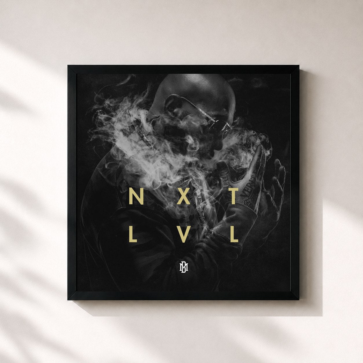 #noir Tableau carré de l'album NXTLVL de Azad, cadre noir 32x32 cm