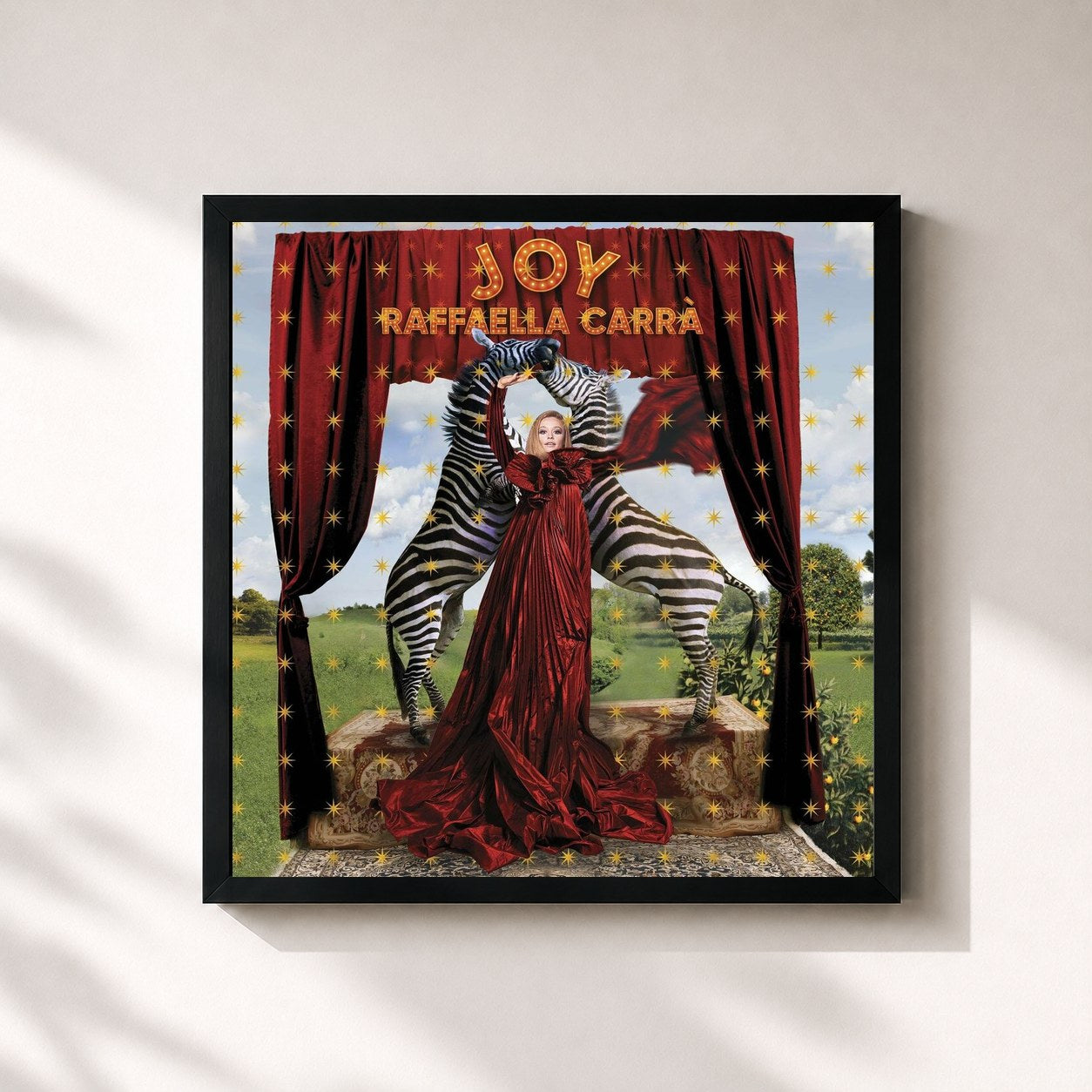 #noir Tableau carré de l'album JOY (Spanish Version) de Raffaella Carrà, cadre noir 32x32 cm