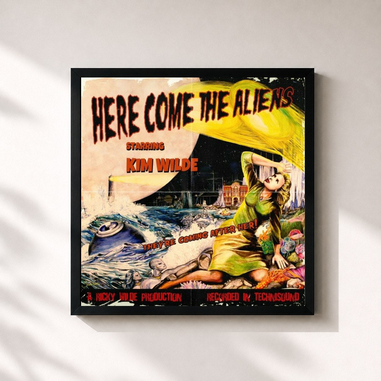 #noir Tableau carré de l'album Here Come the Aliens de Kim Wilde, cadre noir 32x32 cm