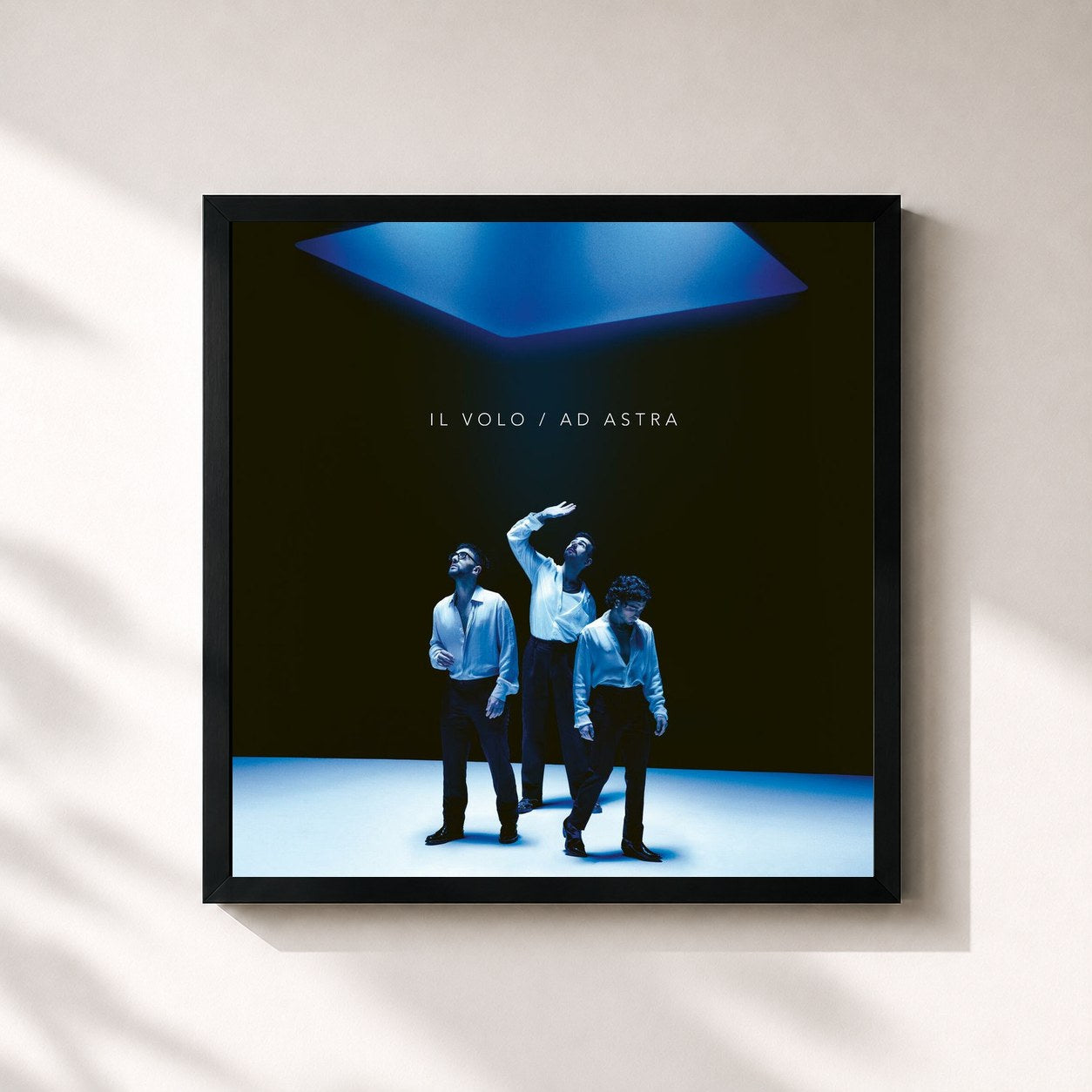 #noir Tableau carré de l'album Ad Astra de Il Volo, cadre noir 32x32 cm