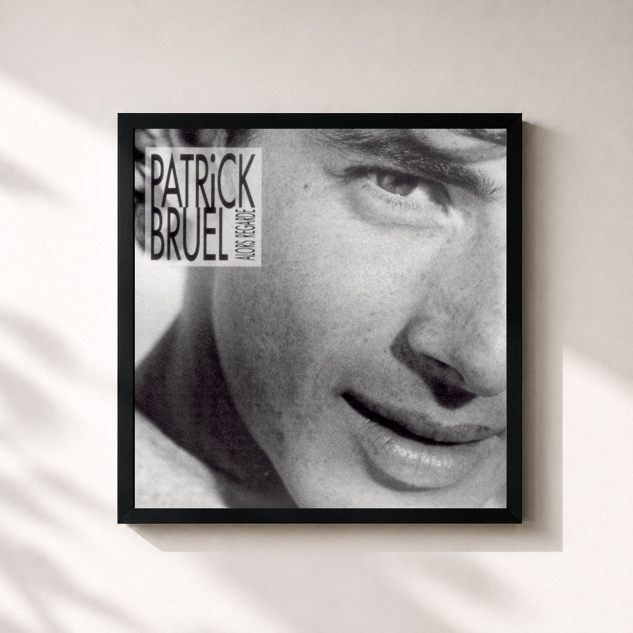 #noir Tableau carré de l'album Alors regarde de Patrick Bruel, cadre noir 32x32 cm