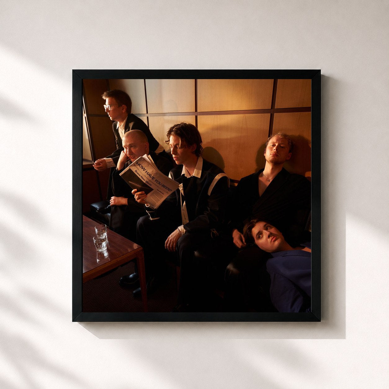 #noir Tableau carré de l'album How Have You Been? de Giant Rooks, cadre noir 32x32 cm