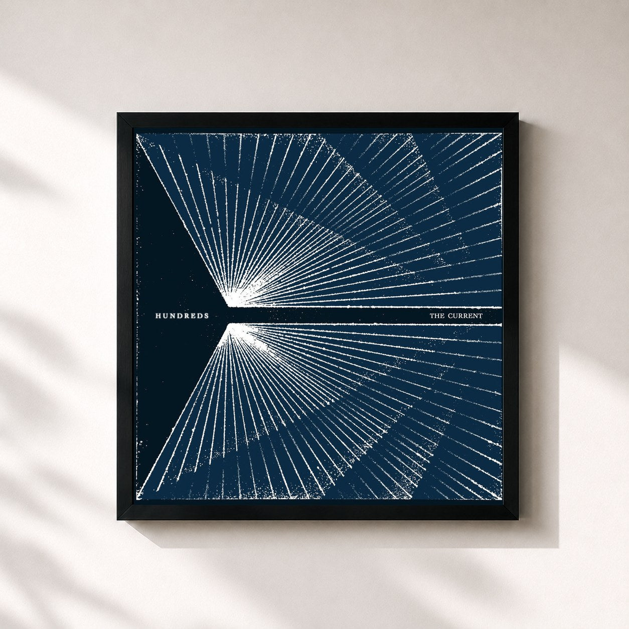 #noir Tableau carré de l'album The Current de Hundreds, cadre noir 32x32 cm