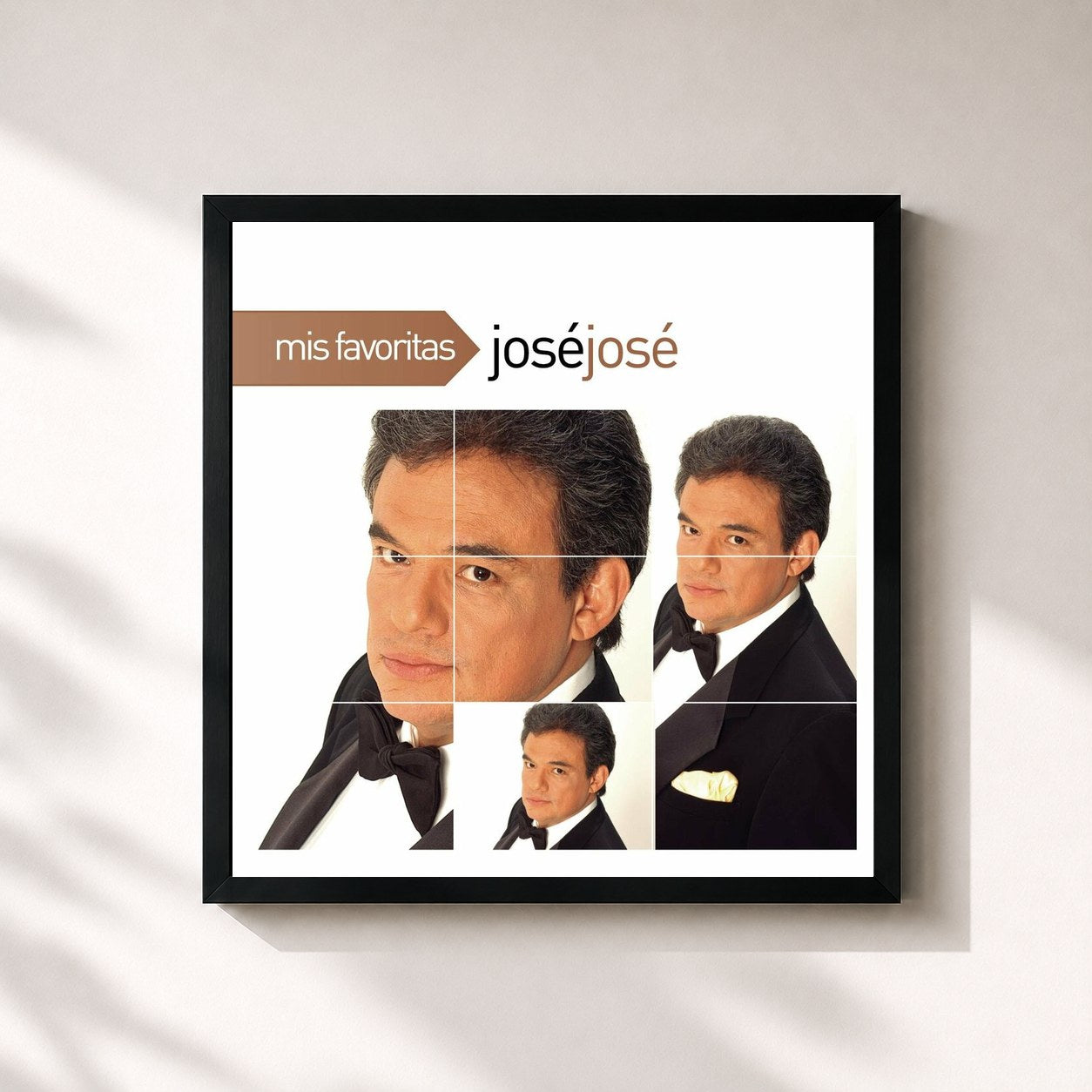 #noir Tableau carré de l'album Mis Favoritas de José José, cadre noir 32x32 cm