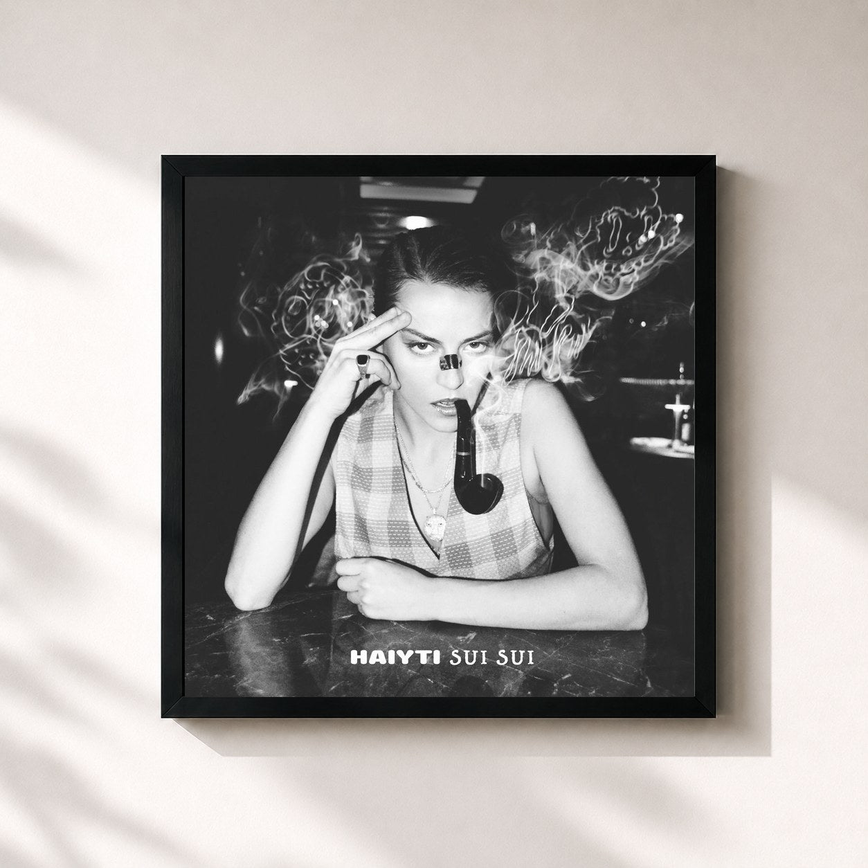 #noir Tableau carré de l'album SUI SUI de Haiyti, cadre noir 32x32 cm