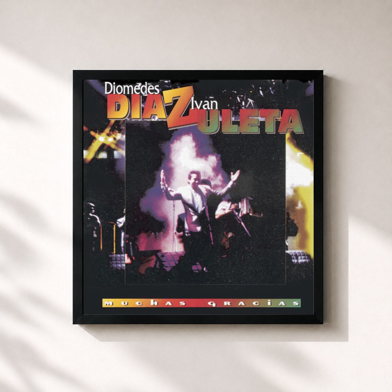 #noir Tableau carré de l'album Muchas Gracias de Diomedes Diaz, cadre noir 32x32 cm