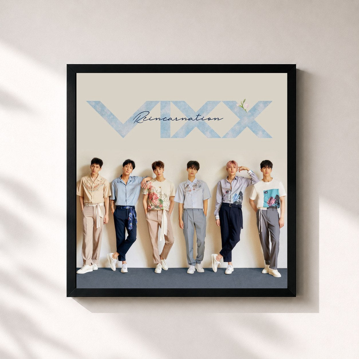 #noir Tableau carré de l'album Reincarnation de VIXX, cadre noir 32x32 cm