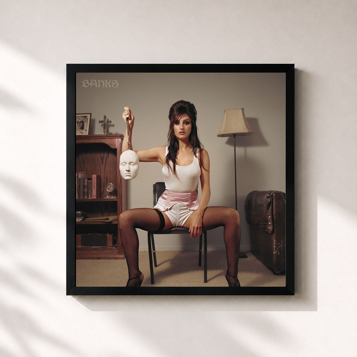 #noir Tableau carré de l'album Off With Her Head (Deluxe) de Banks, cadre noir 32x32 cm