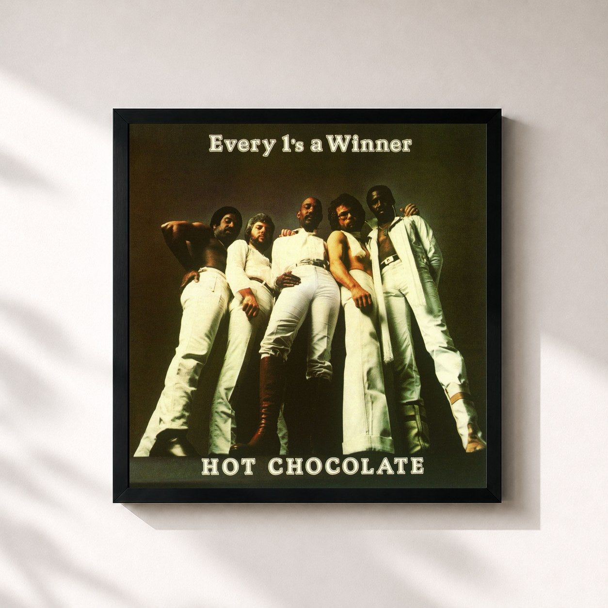 #noir Tableau carré de l'album Every 1's a Winner de Hot Chocolate, cadre noir 32x32 cm