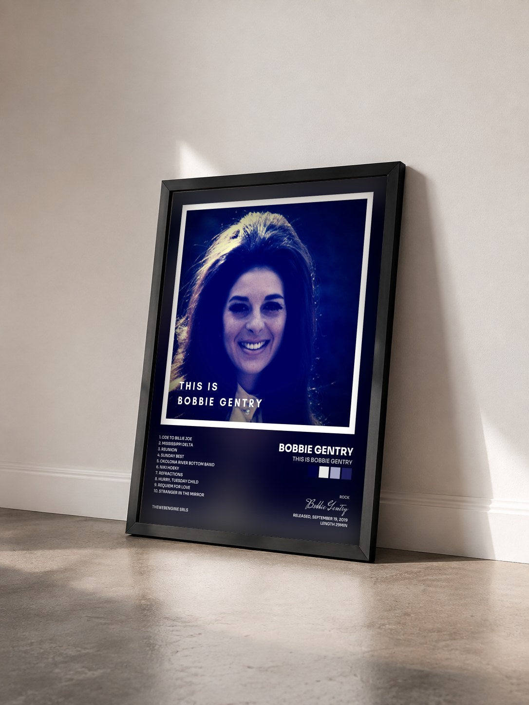 #noir Tableau de l'album This is Bobbie Gentry de Bobbie Gentry vu de trois quarts, cadre noir
