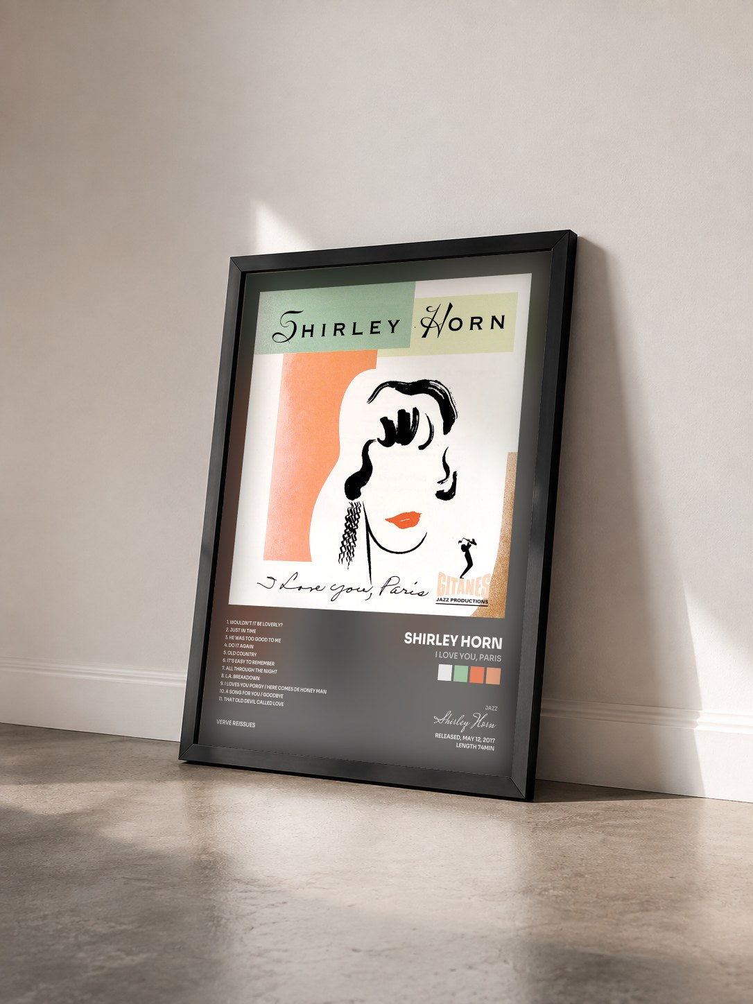 #noir Tableau de l'album I Love You, Paris de Shirley Horn vu de trois quarts, cadre noir