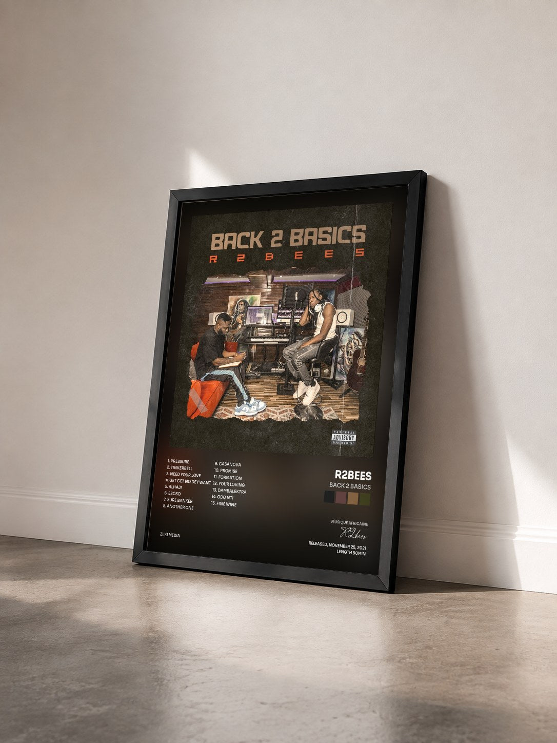 #noir Tableau de l'album Back 2 Basics de R2bees vu de trois quarts, cadre noir