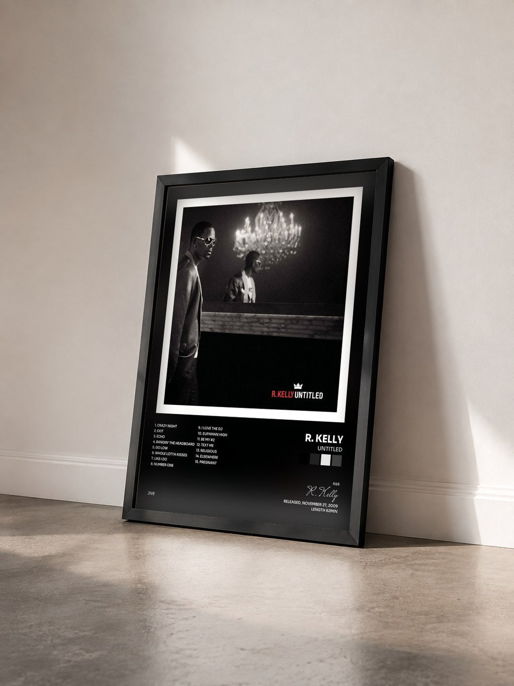 #noir Tableau de l'album Untitled de R. Kelly vu de trois quarts, cadre noir