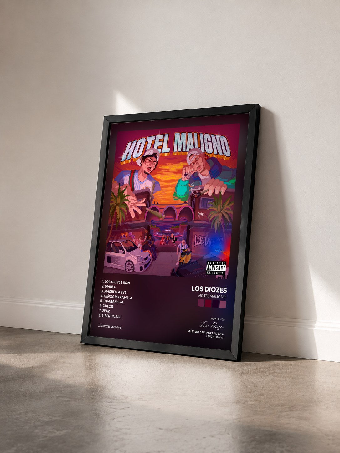 #noir Tableau de l'album HOTEL MALIGNO de Los Diozes vu de trois quarts, cadre noir