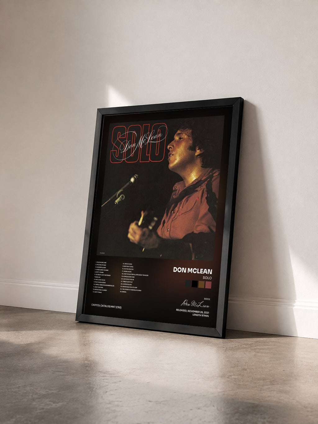 #noir Tableau de l'album Solo de Don McLean vu de trois quarts, cadre noir