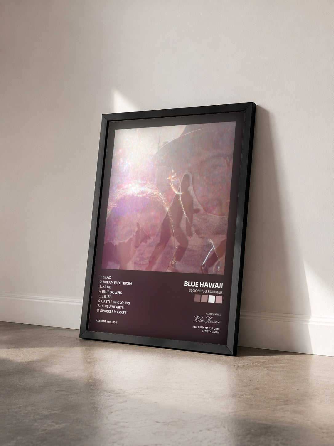 #noir Tableau de l'album Blooming Summer de Blue Hawaii vu de trois quarts, cadre noir