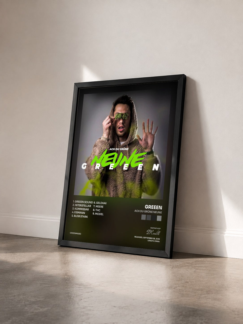 #noir Tableau de l'album Ach du grüne Neune de GReeeN vu de trois quarts, cadre noir