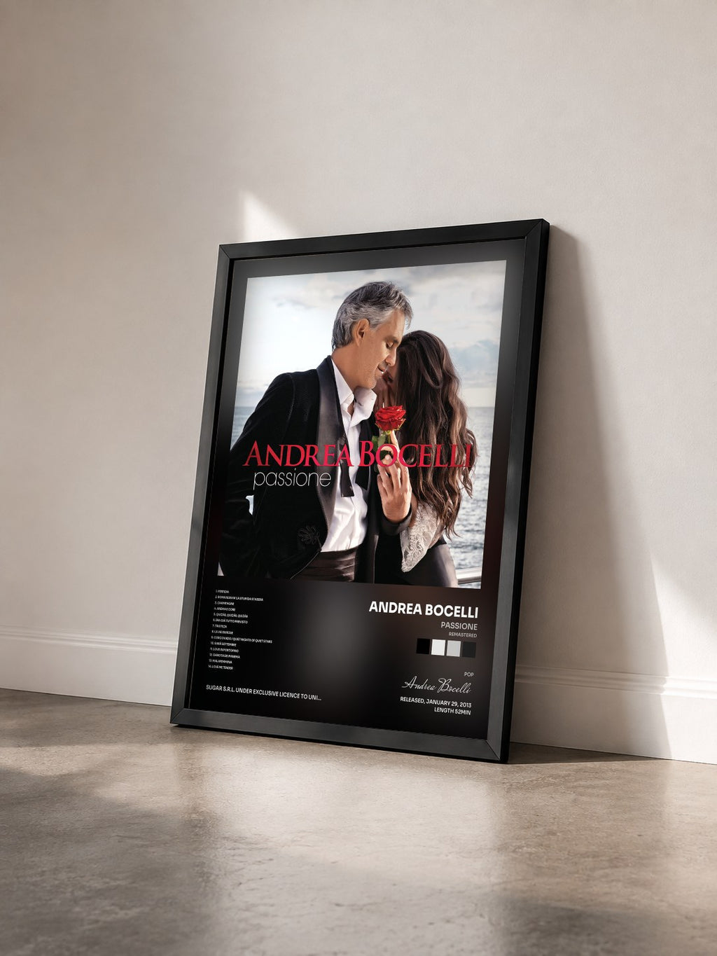 #noir Tableau de l'album Passione (Remastered) de Andrea Bocelli vu de trois quarts, cadre noir