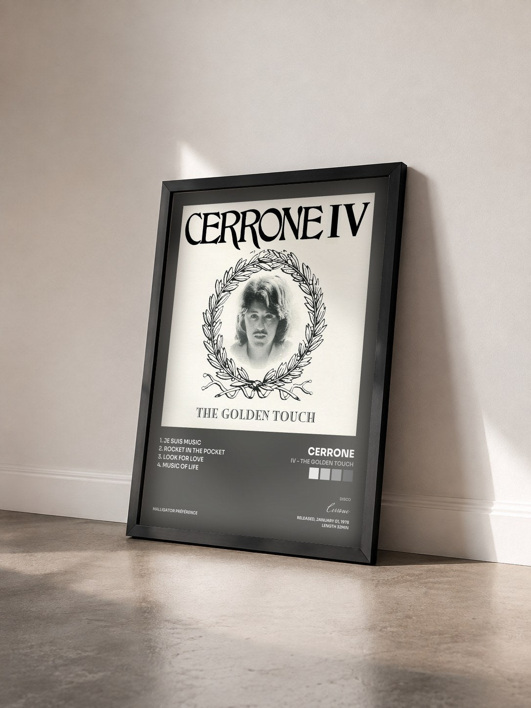 #noir Tableau de l'album IV - The Golden Touch de Cerrone vu de trois quarts, cadre noir