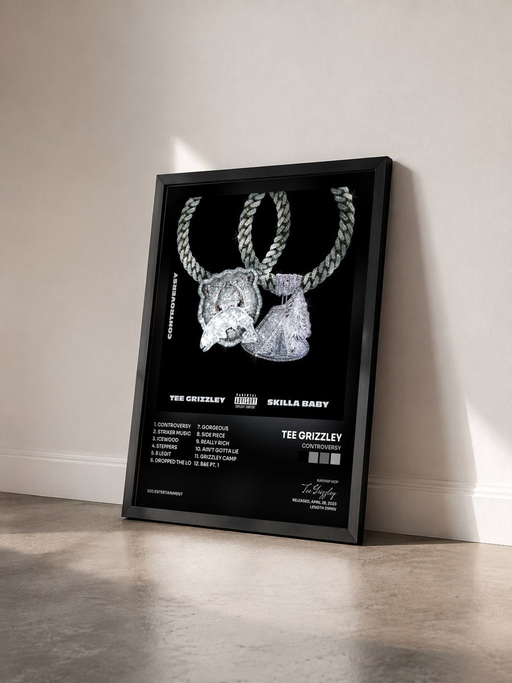 #noir Tableau de l'album Controversy de Tee Grizzley vu de trois quarts, cadre noir