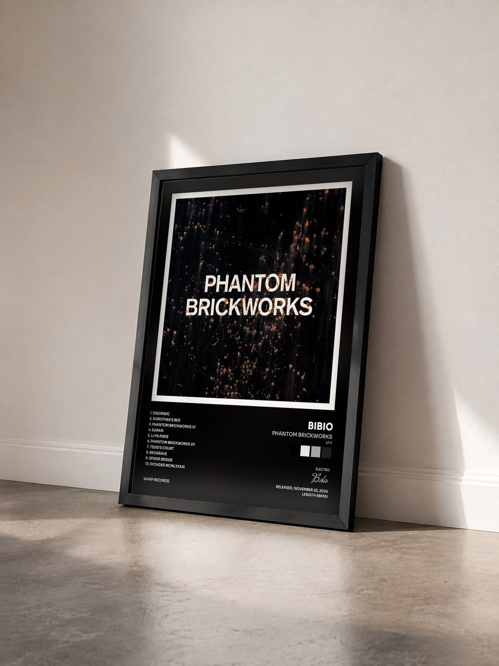 #noir Tableau de l'album PHANTOM BRICKWORKS (LP II) de Bibio vu de trois quarts, cadre noir