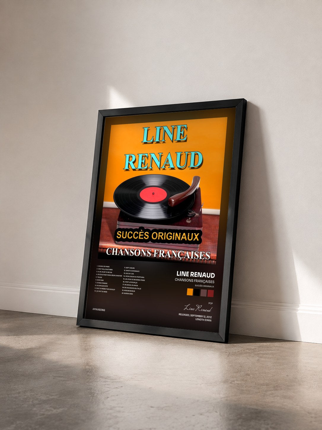 #noir Tableau de l'album Chansons françaises (Succès originaux) de Line Renaud vu de trois quarts, cadre noir