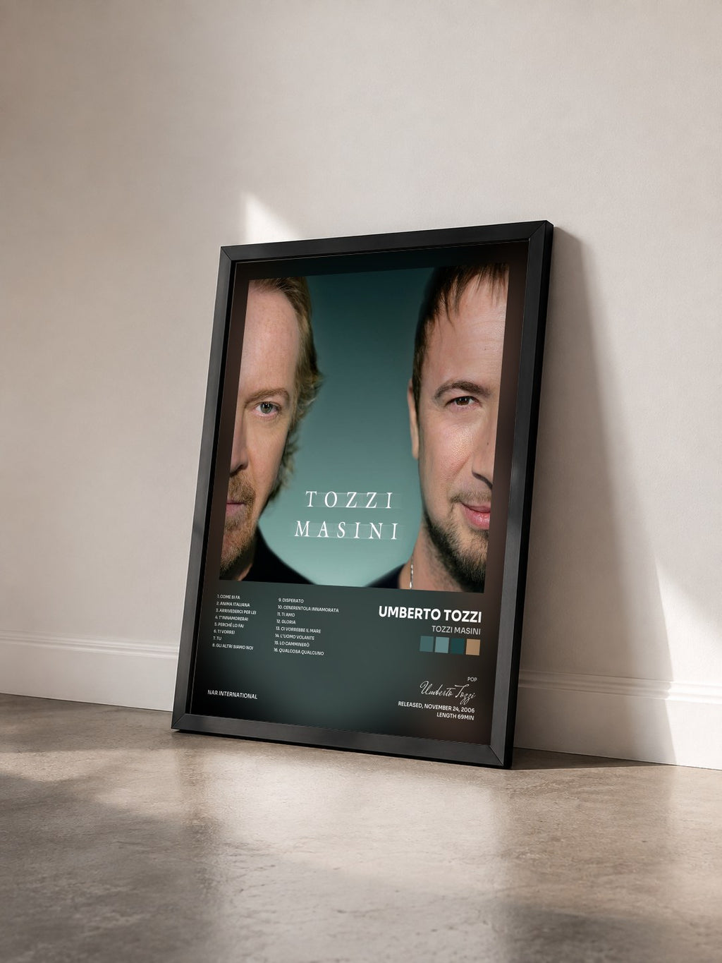 #noir Tableau de l'album Tozzi Masini de Umberto Tozzi vu de trois quarts, cadre noir