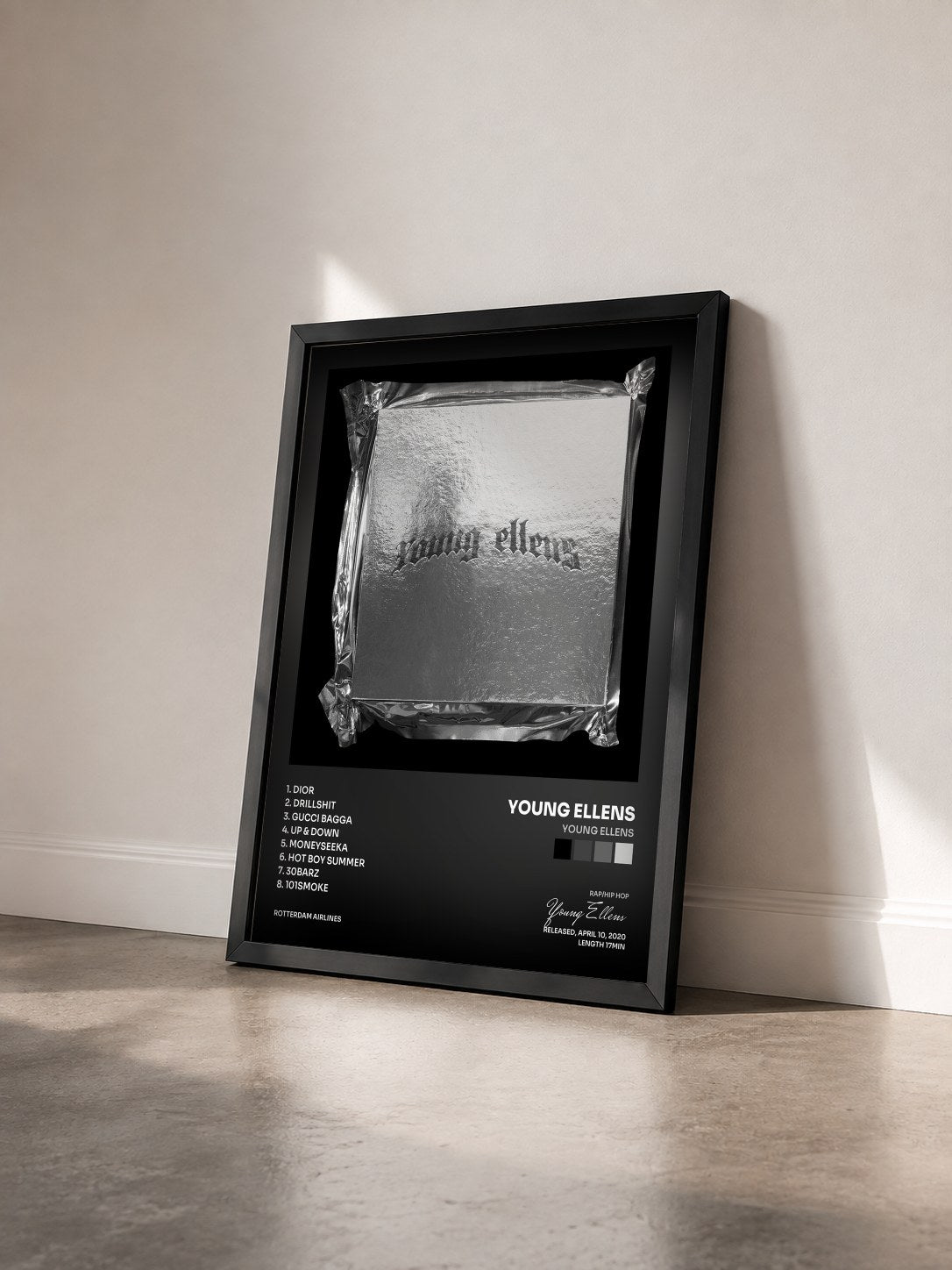 #noir Tableau de l'album Young Ellens de Young Ellens vu de trois quarts, cadre noir