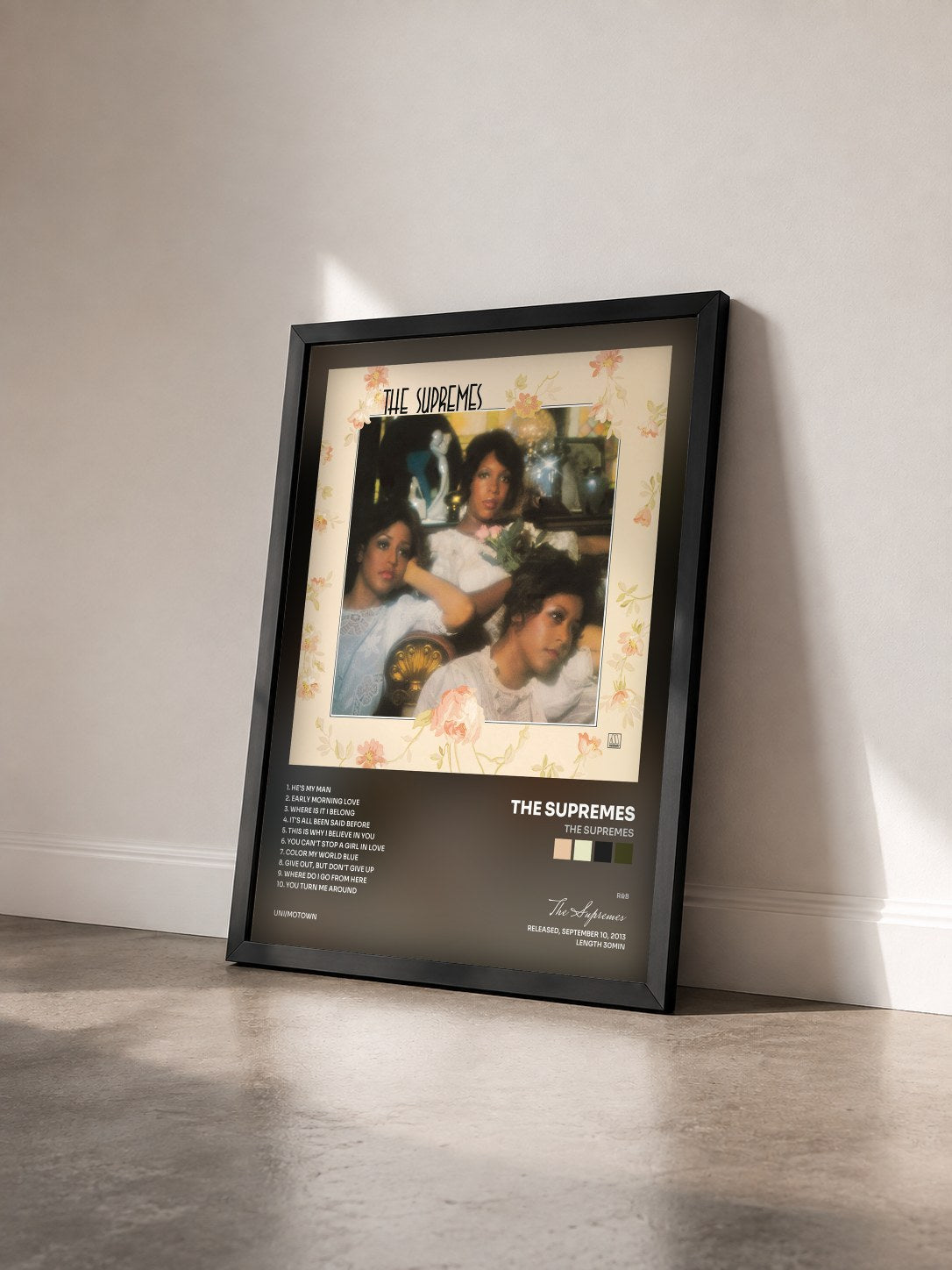#noir Tableau de l'album The Supremes de The Supremes vu de trois quarts, cadre noir
