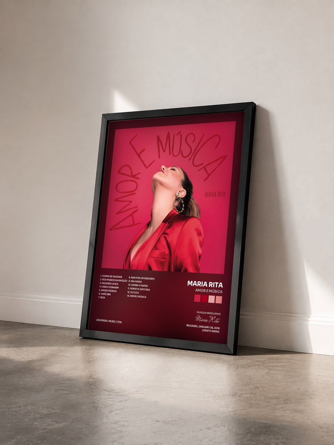 #noir Tableau de l'album Amor E Música de Maria Rita vu de trois quarts, cadre noir