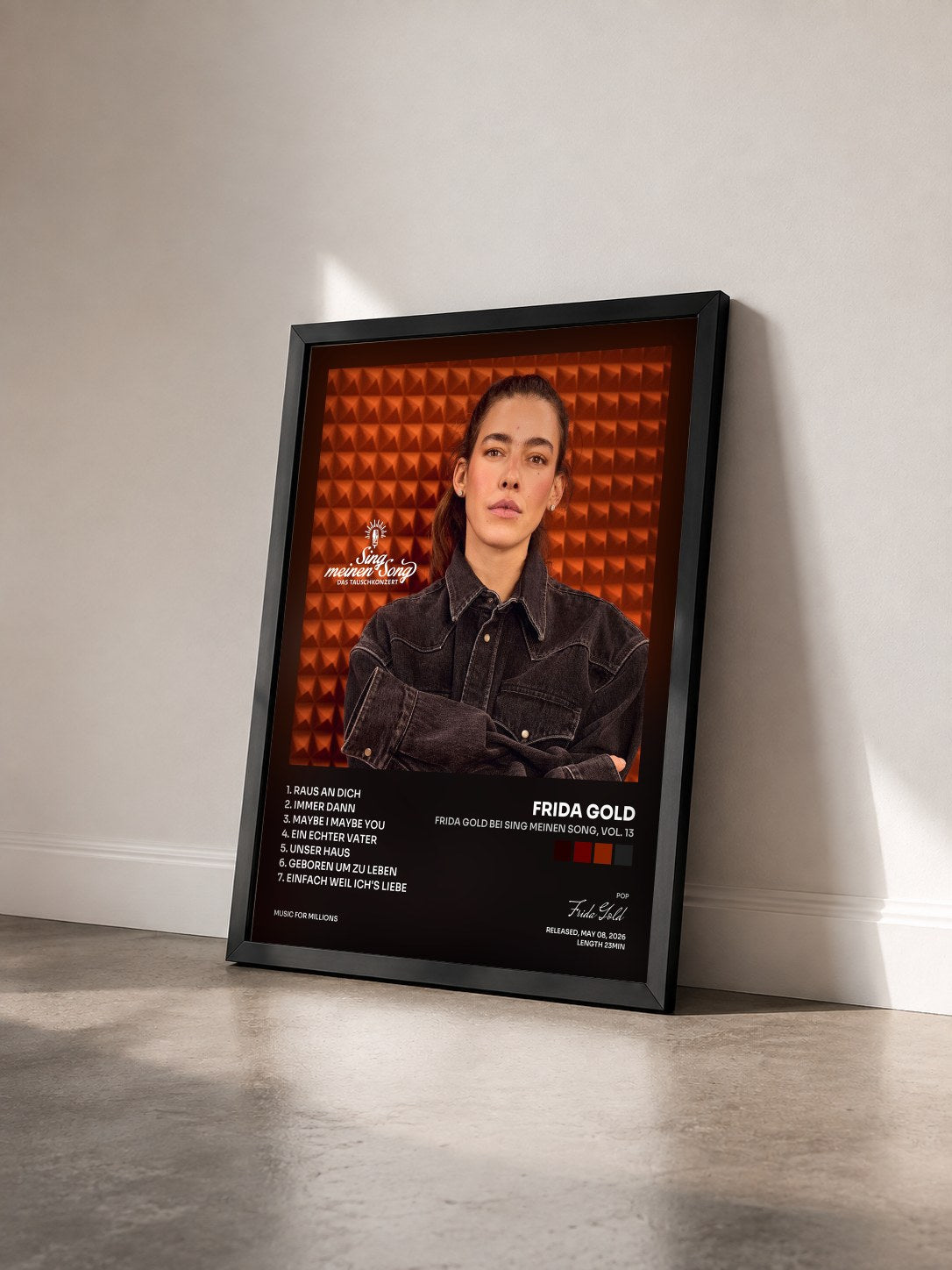 #noir Tableau de l'album Frida Gold bei Sing meinen Song, Vol. 13 de Frida Gold vu de trois quarts, cadre noir