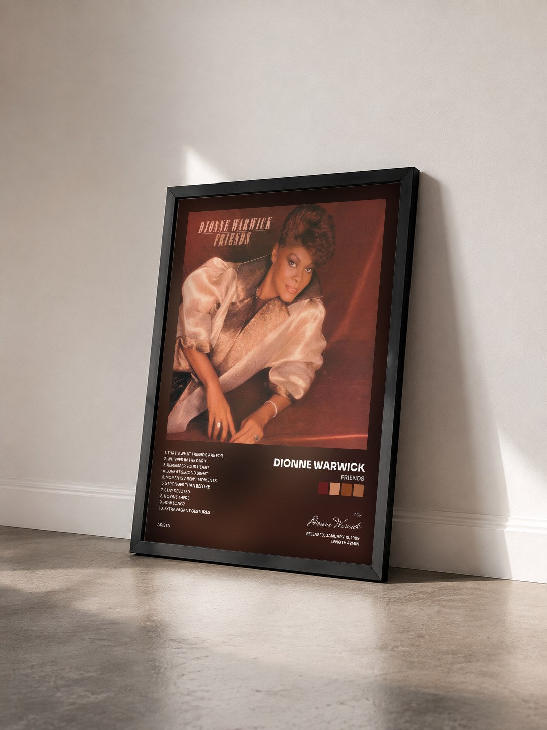 #noir Tableau de l'album Friends de Dionne Warwick vu de trois quarts, cadre noir