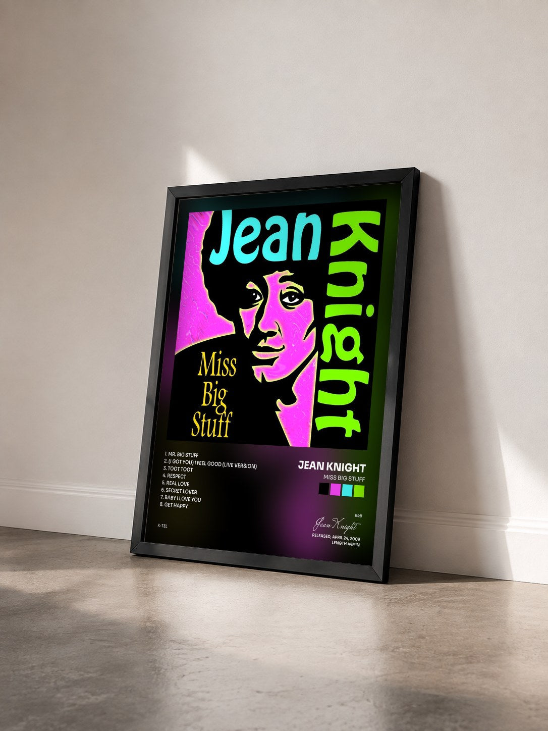 #noir Tableau de l'album Miss Big Stuff de Jean Knight vu de trois quarts, cadre noir