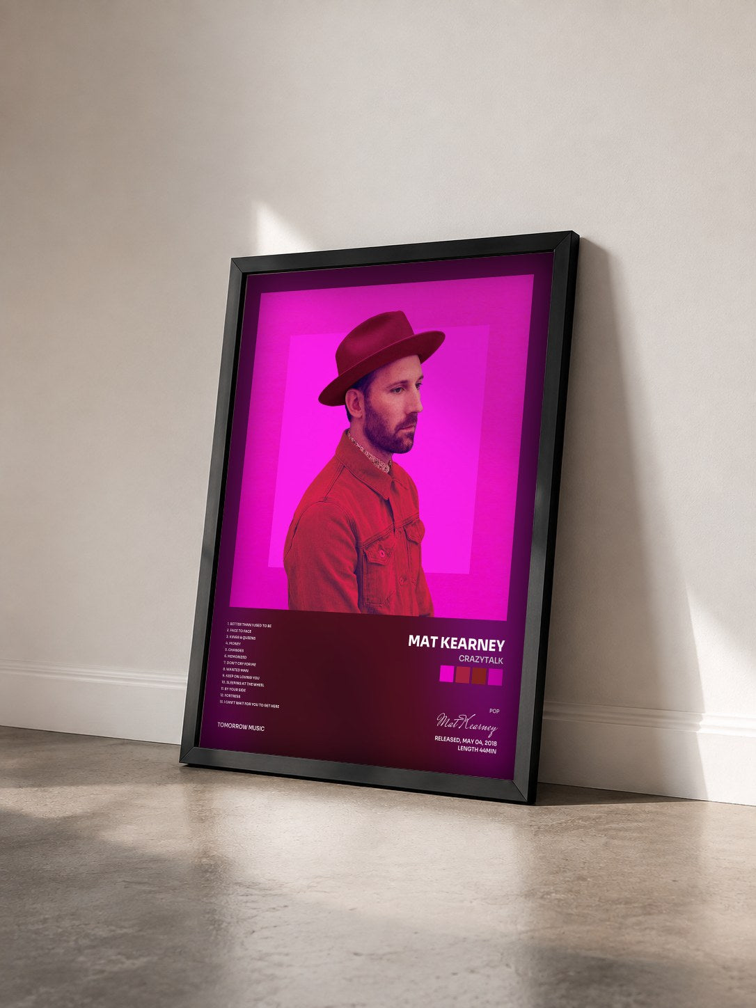 #noir Tableau de l'album CRAZYTALK de Mat Kearney vu de trois quarts, cadre noir
