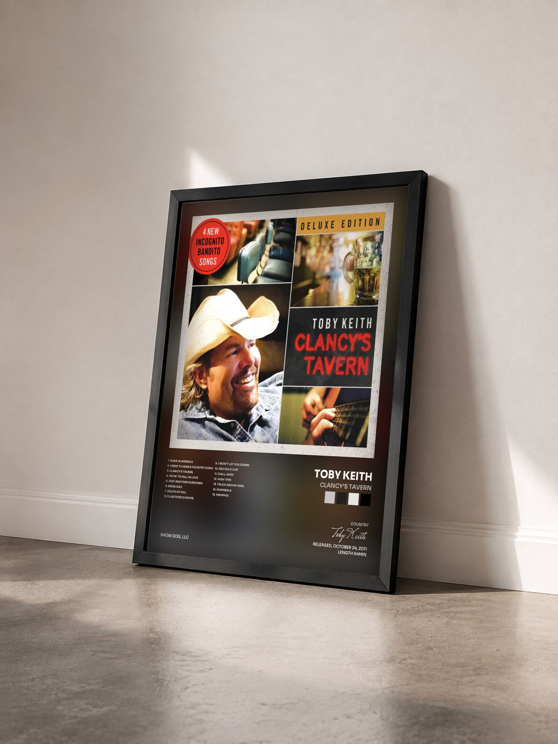 #noir Tableau de l'album Clancy's Tavern de Toby Keith vu de trois quarts, cadre noir