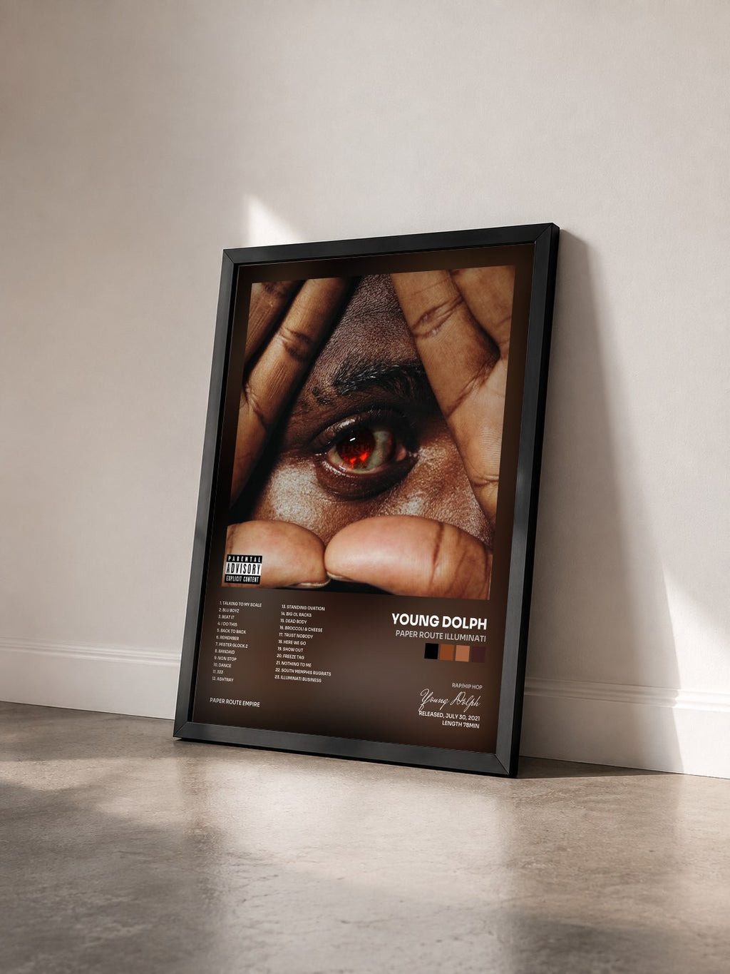 #noir Tableau de l'album PAPER ROUTE iLLUMINATi de Young Dolph vu de trois quarts, cadre noir