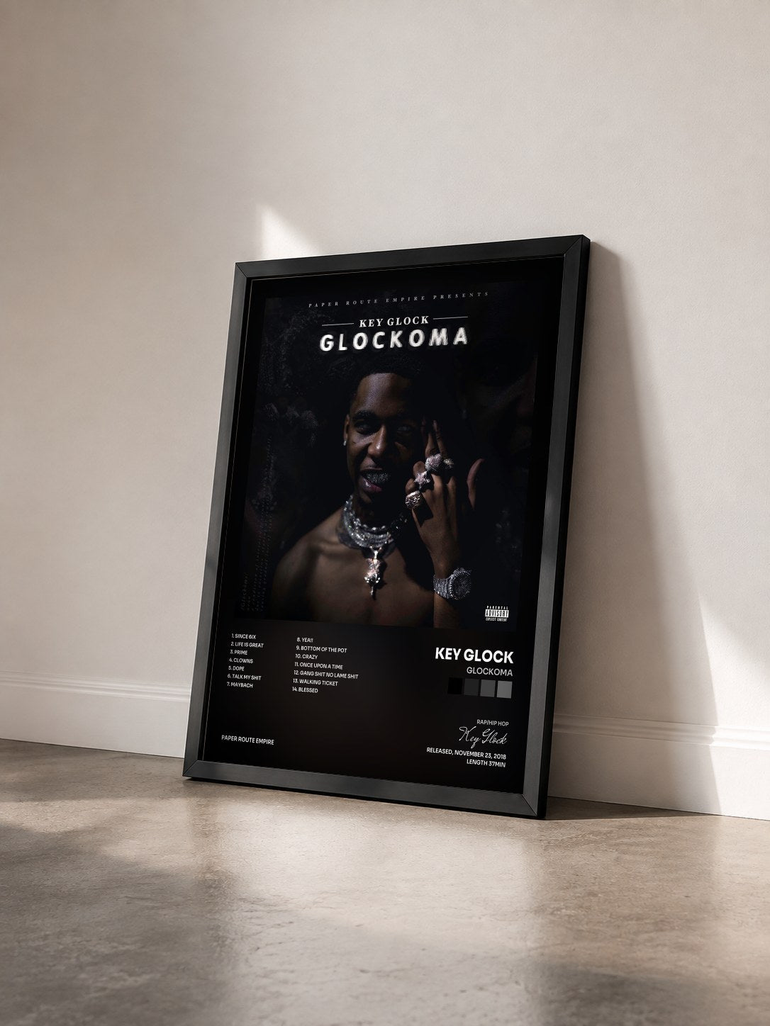 #noir Tableau de l'album Glockoma de Key Glock vu de trois quarts, cadre noir