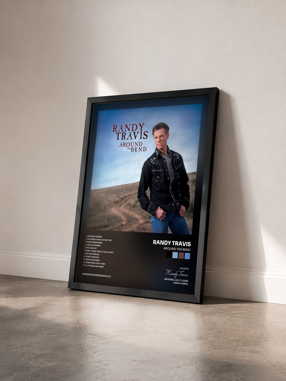 #noir Tableau de l'album Around the Bend de Randy Travis vu de trois quarts, cadre noir