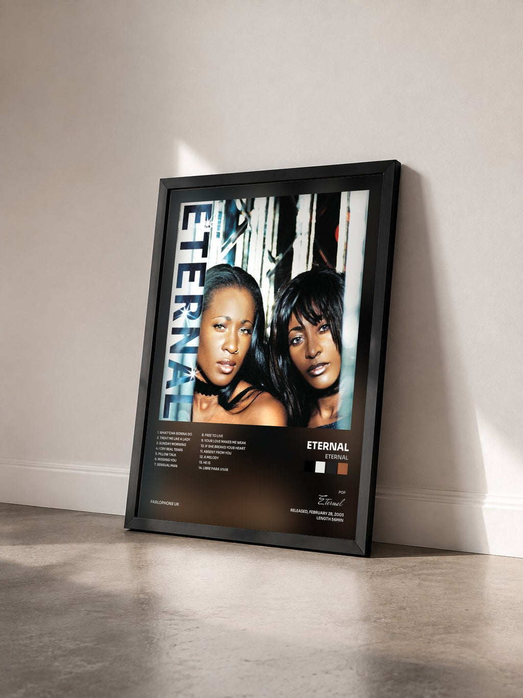#noir Tableau de l'album Eternal de Eternal vu de trois quarts, cadre noir