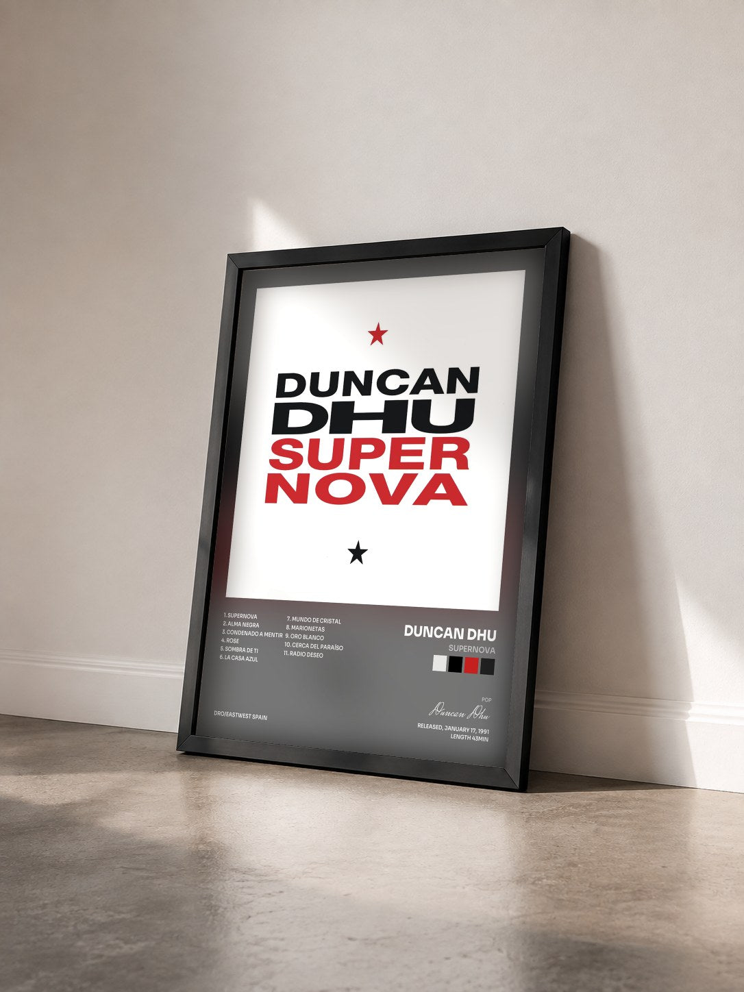 #noir Tableau de l'album Supernova de Duncan Dhu vu de trois quarts, cadre noir
