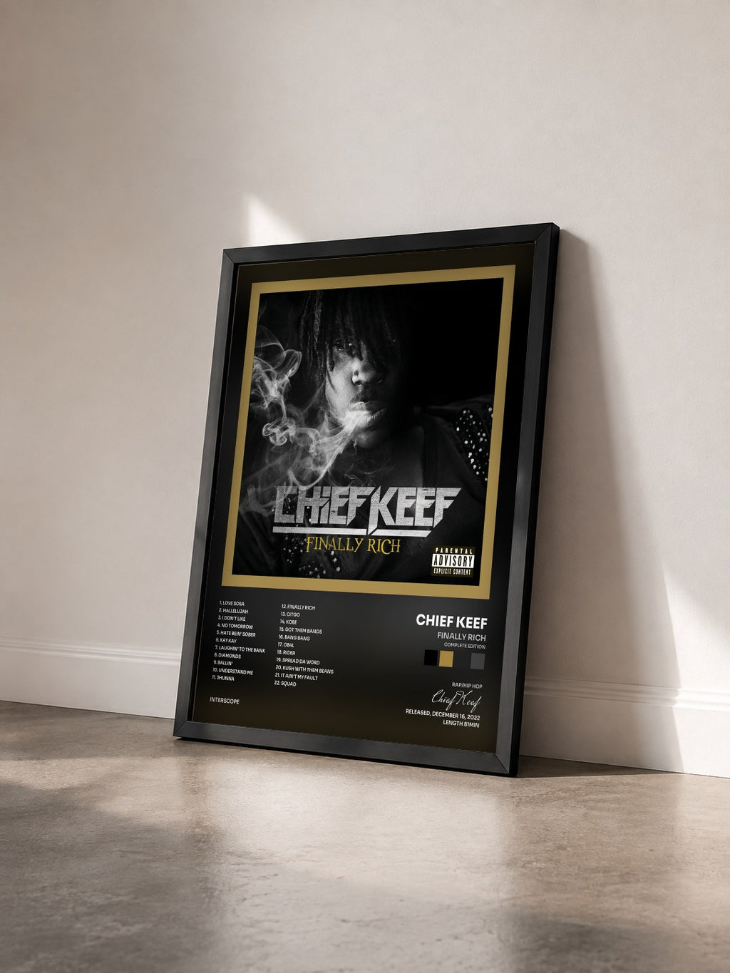#noir Tableau de l'album Finally Rich (Complete Edition) de Chief Keef vu de trois quarts, cadre noir