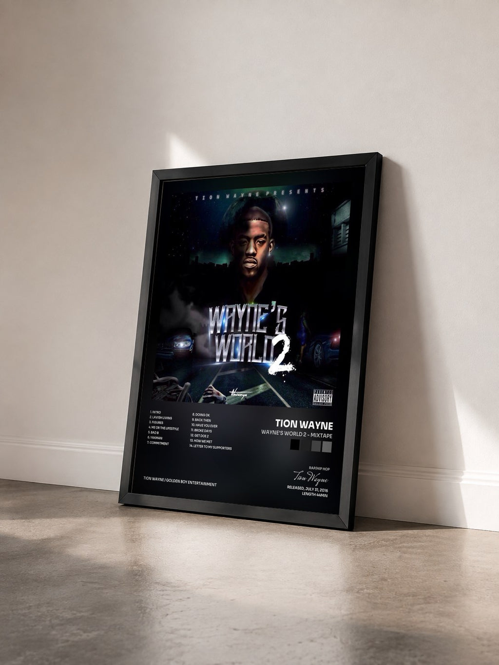 #noir Tableau de l'album Wayne's World 2 - Mixtape de Tion Wayne vu de trois quarts, cadre noir