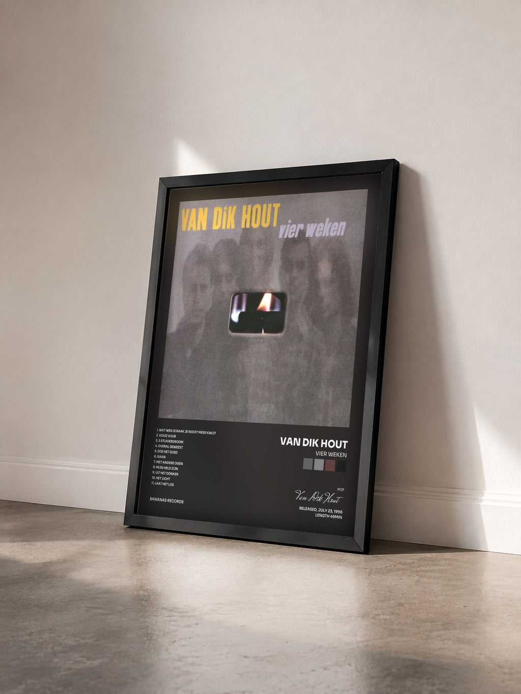 #noir Tableau de l'album Vier Weken de Van Dik Hout vu de trois quarts, cadre noir