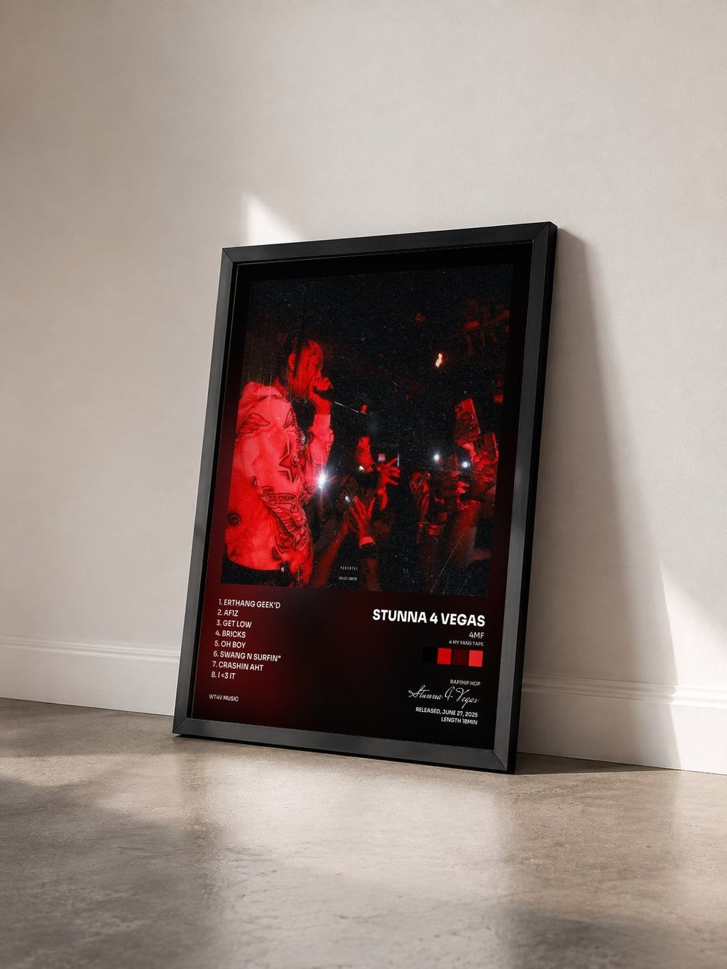 #noir Tableau de l'album 4MF (4 MY FANS TAPE) de Stunna 4 Vegas vu de trois quarts, cadre noir